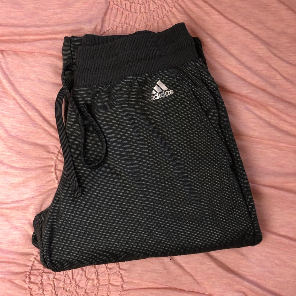 4/25 sale Adidas grey joggers size small